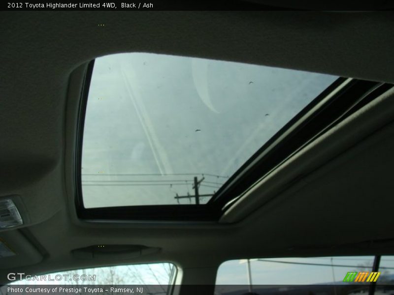 Black / Ash 2012 Toyota Highlander Limited 4WD