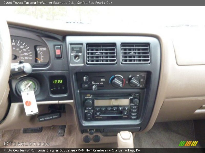 Sunfire Red Pearl / Oak 2000 Toyota Tacoma PreRunner Extended Cab