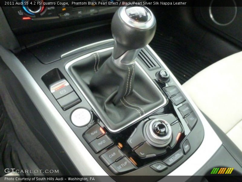  2011 S5 4.2 FSI quattro Coupe 6 Speed Manual Shifter