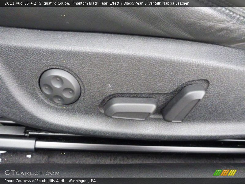 Phantom Black Pearl Effect / Black/Pearl Silver Silk Nappa Leather 2011 Audi S5 4.2 FSI quattro Coupe