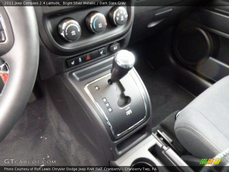Bright Silver Metallic / Dark Slate Gray 2011 Jeep Compass 2.4 Latitude