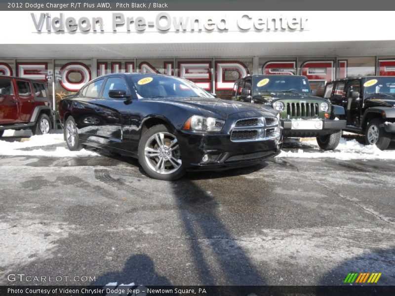 Pitch Black / Black 2012 Dodge Charger R/T Plus AWD