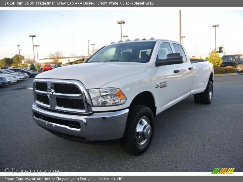 Bright White / Black/Diesel Gray 2014 Ram 3500 Tradesman Crew Cab 4x4 Dually