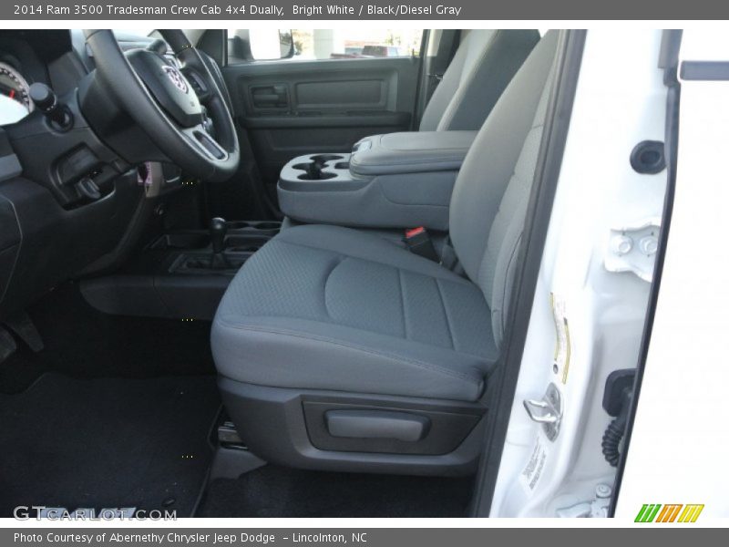 Bright White / Black/Diesel Gray 2014 Ram 3500 Tradesman Crew Cab 4x4 Dually