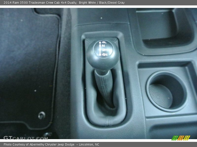 Bright White / Black/Diesel Gray 2014 Ram 3500 Tradesman Crew Cab 4x4 Dually