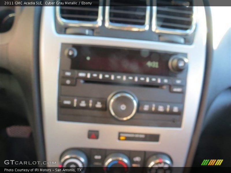 Cyber Gray Metallic / Ebony 2011 GMC Acadia SLE