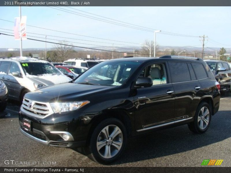 Black / Ash 2011 Toyota Highlander Limited 4WD