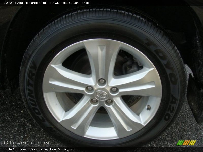 Black / Sand Beige 2010 Toyota Highlander Limited 4WD