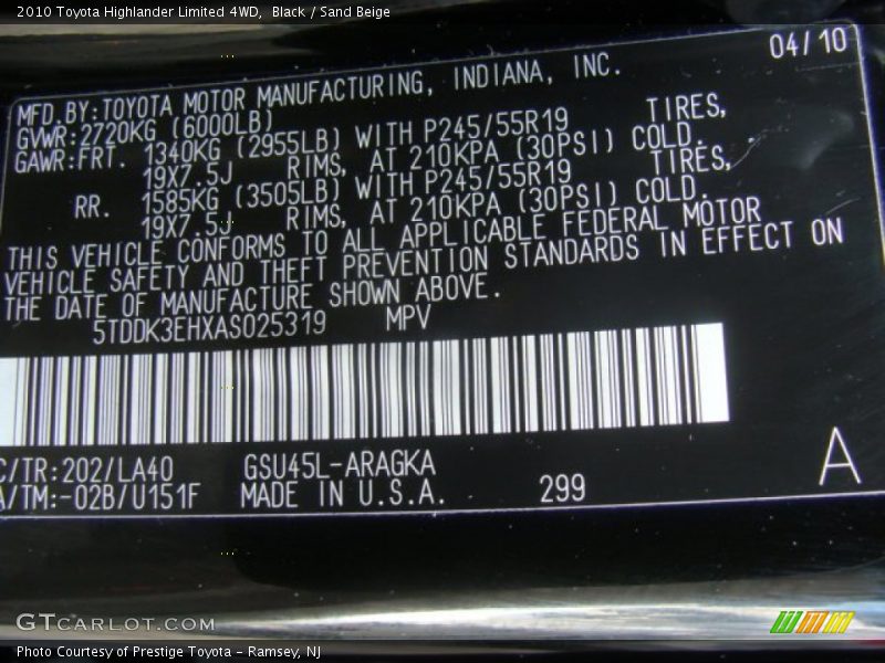 Black / Sand Beige 2010 Toyota Highlander Limited 4WD