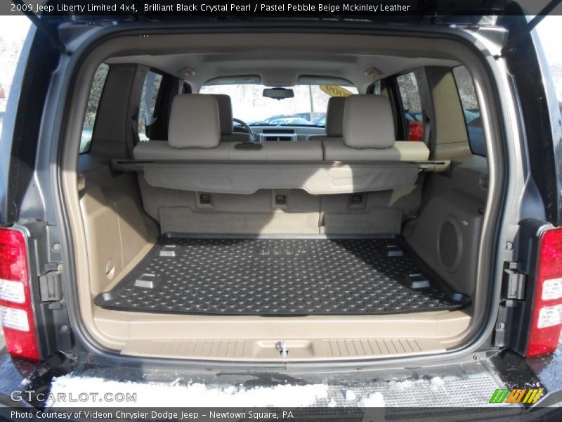 Brilliant Black Crystal Pearl / Pastel Pebble Beige Mckinley Leather 2009 Jeep Liberty Limited 4x4