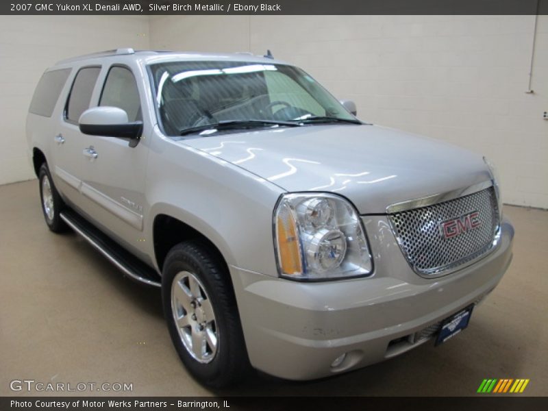 Silver Birch Metallic / Ebony Black 2007 GMC Yukon XL Denali AWD