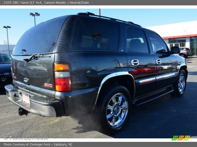 Carbon Metallic / Neutral/Shale 2005 GMC Yukon SLT 4x4