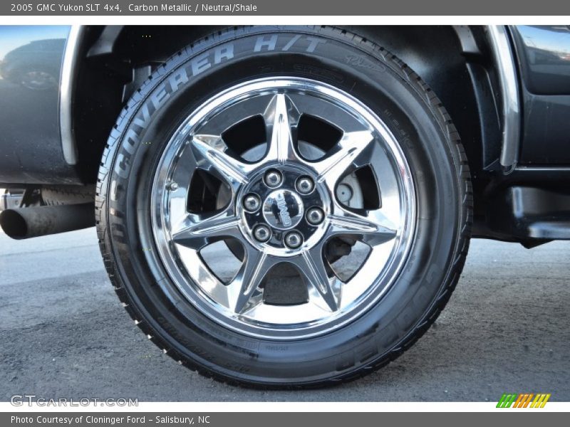 Carbon Metallic / Neutral/Shale 2005 GMC Yukon SLT 4x4