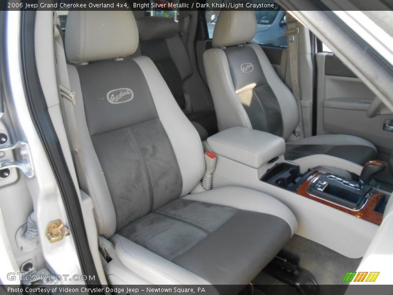 Front Seat of 2006 Grand Cherokee Overland 4x4