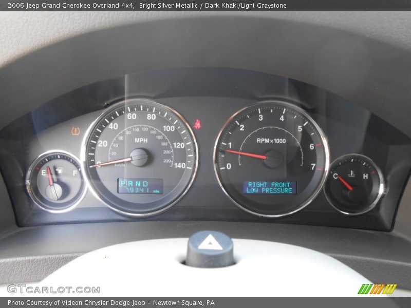  2006 Grand Cherokee Overland 4x4 Overland 4x4 Gauges