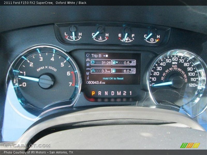 Oxford White / Black 2011 Ford F150 FX2 SuperCrew