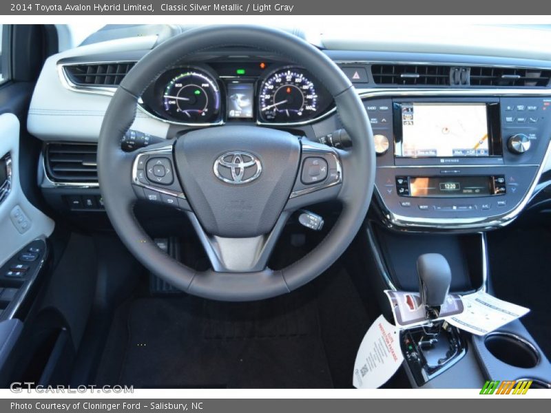 Classic Silver Metallic / Light Gray 2014 Toyota Avalon Hybrid Limited