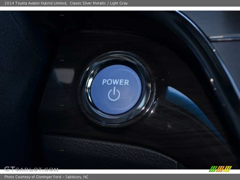 Classic Silver Metallic / Light Gray 2014 Toyota Avalon Hybrid Limited