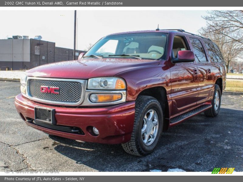 Garnet Red Metallic / Sandstone 2002 GMC Yukon XL Denali AWD