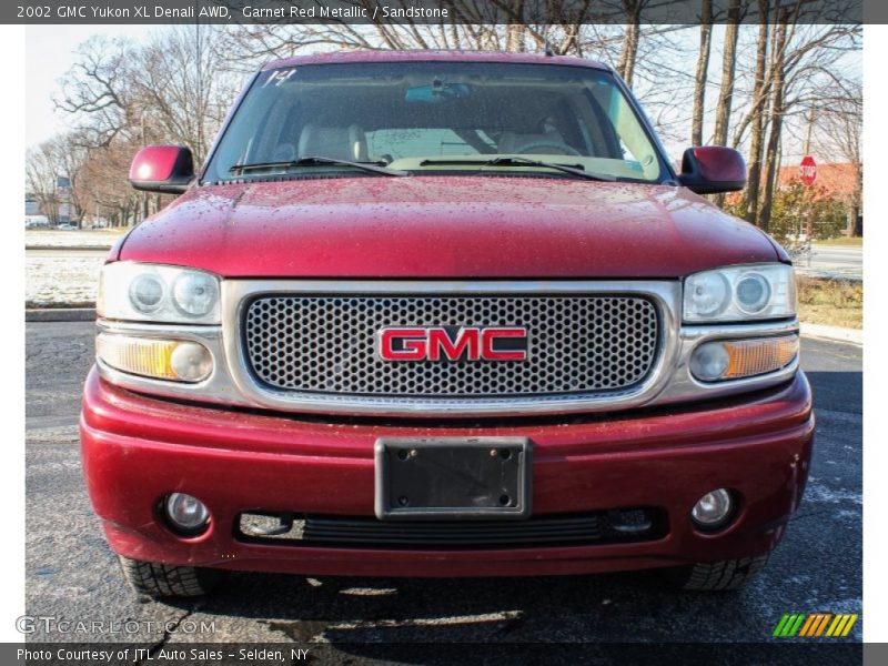 Garnet Red Metallic / Sandstone 2002 GMC Yukon XL Denali AWD