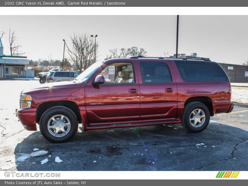 Garnet Red Metallic / Sandstone 2002 GMC Yukon XL Denali AWD