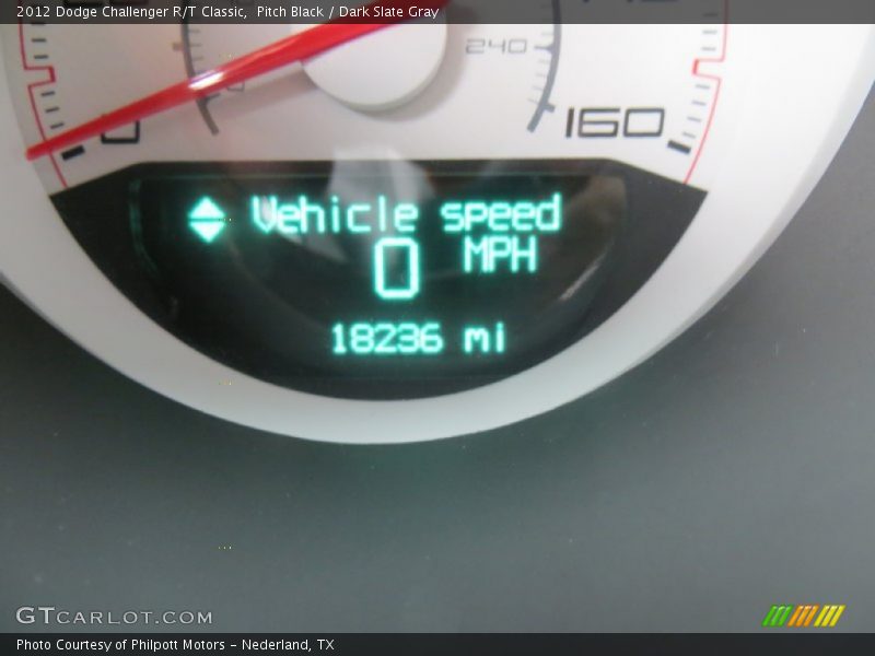 Pitch Black / Dark Slate Gray 2012 Dodge Challenger R/T Classic