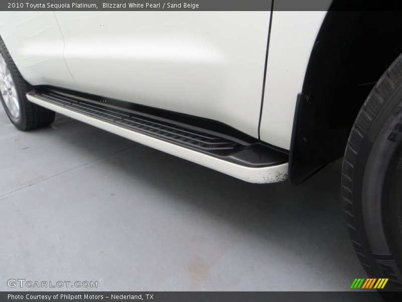 Blizzard White Pearl / Sand Beige 2010 Toyota Sequoia Platinum