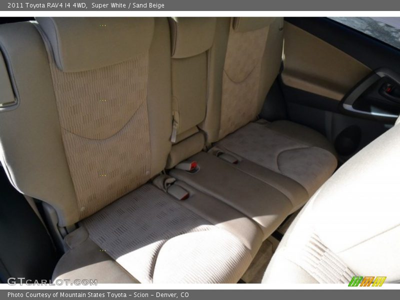 Super White / Sand Beige 2011 Toyota RAV4 I4 4WD