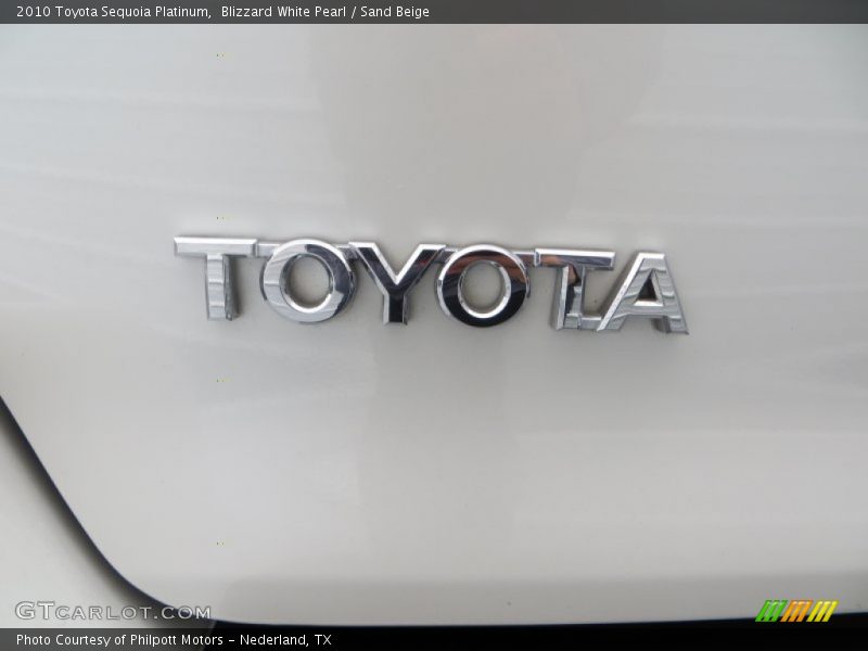 Blizzard White Pearl / Sand Beige 2010 Toyota Sequoia Platinum
