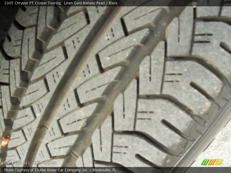 Linen Gold Metallic Pearl / Black 2005 Chrysler PT Cruiser Touring