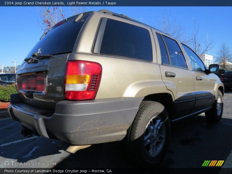 Light Pewter Metallic / Taupe 2004 Jeep Grand Cherokee Laredo