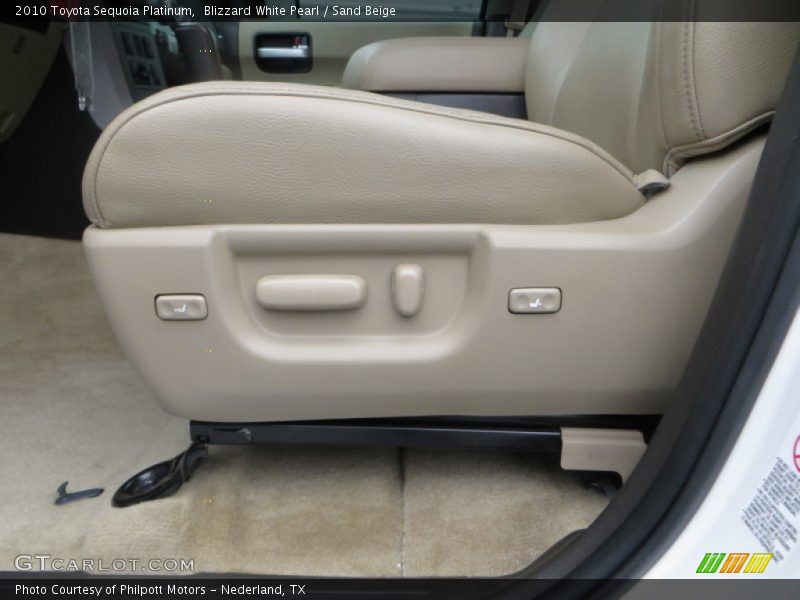 Blizzard White Pearl / Sand Beige 2010 Toyota Sequoia Platinum
