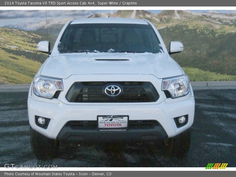 Super White / Graphite 2014 Toyota Tacoma V6 TRD Sport Access Cab 4x4