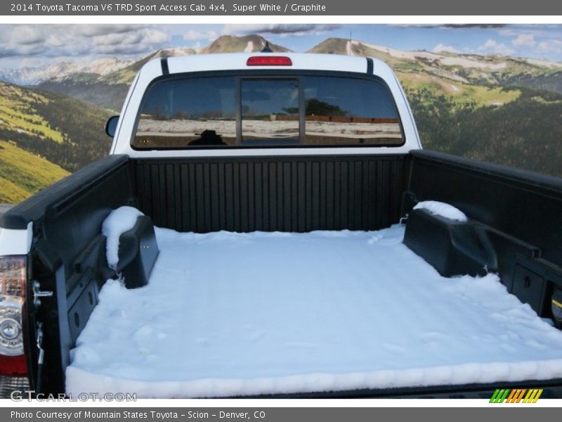 Super White / Graphite 2014 Toyota Tacoma V6 TRD Sport Access Cab 4x4