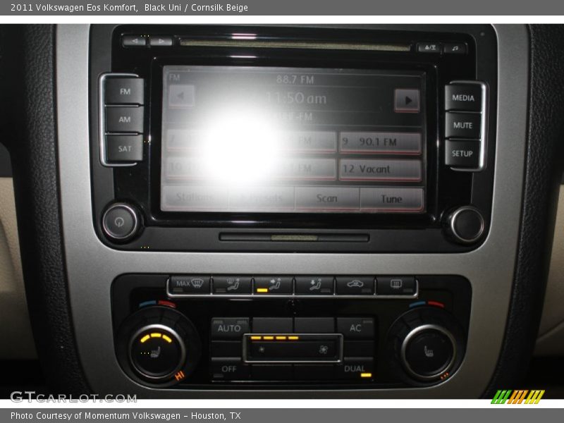 Black Uni / Cornsilk Beige 2011 Volkswagen Eos Komfort