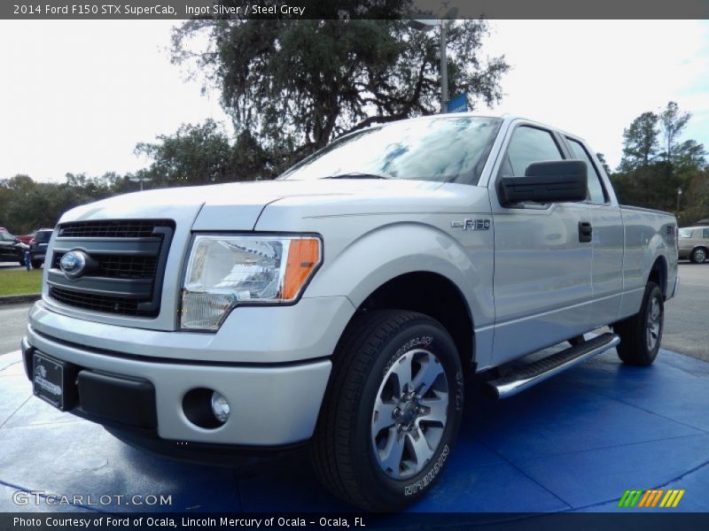 Front 3/4 View of 2014 F150 STX SuperCab