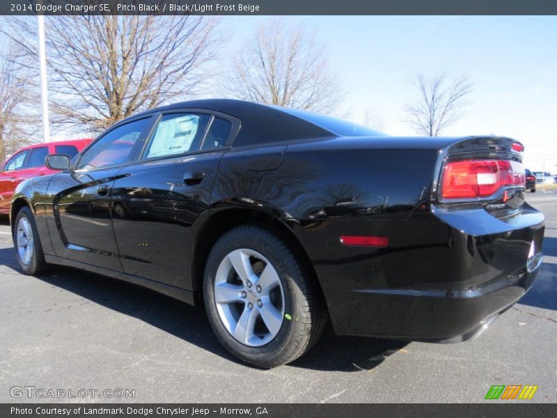 Pitch Black / Black/Light Frost Beige 2014 Dodge Charger SE