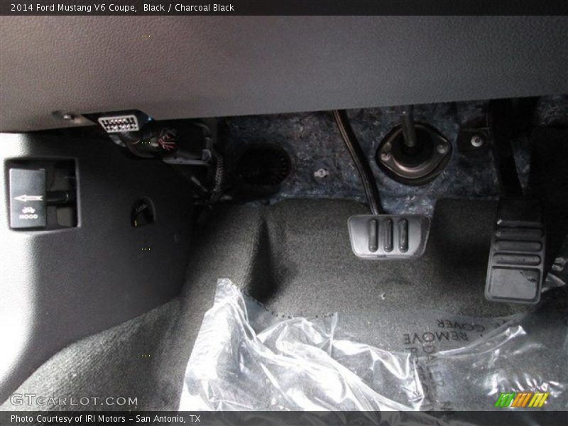 Black / Charcoal Black 2014 Ford Mustang V6 Coupe