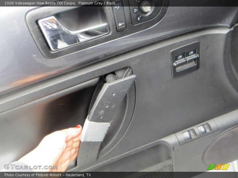 Platinum Grey / Black 2006 Volkswagen New Beetle TDI Coupe