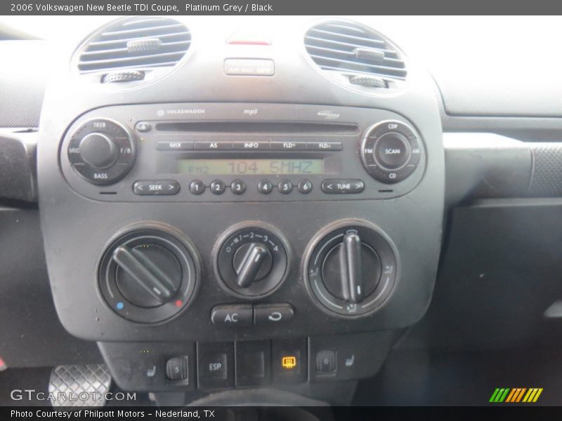 Platinum Grey / Black 2006 Volkswagen New Beetle TDI Coupe