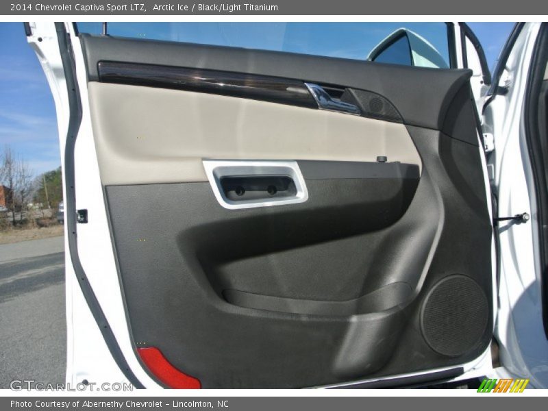 Door Panel of 2014 Captiva Sport LTZ