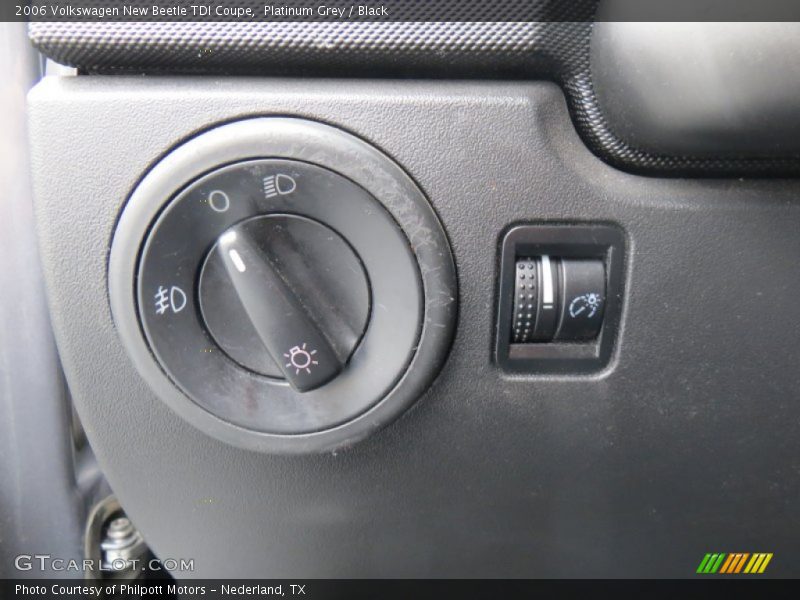 Platinum Grey / Black 2006 Volkswagen New Beetle TDI Coupe