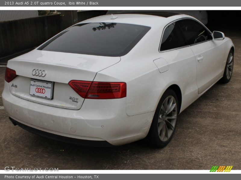 Ibis White / Black 2013 Audi A5 2.0T quattro Coupe