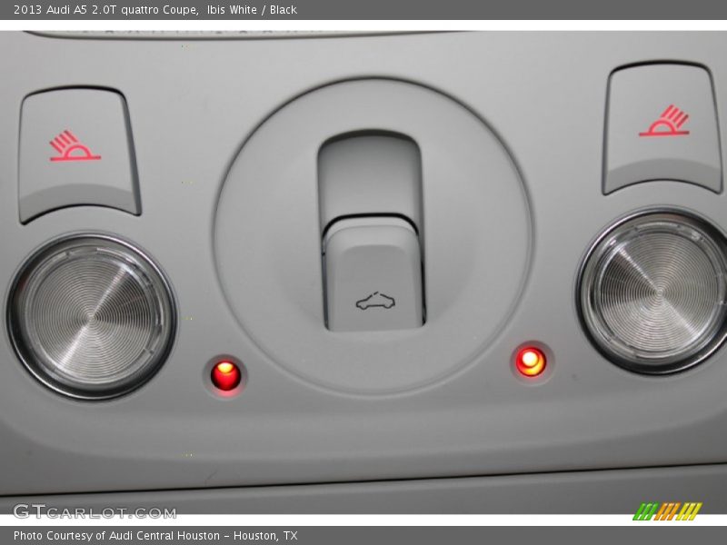 Ibis White / Black 2013 Audi A5 2.0T quattro Coupe