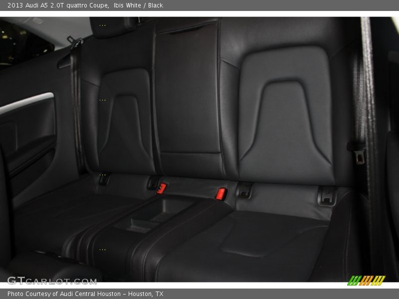 Ibis White / Black 2013 Audi A5 2.0T quattro Coupe