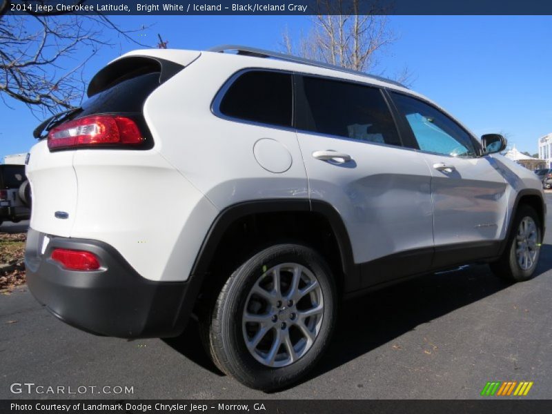 Bright White / Iceland - Black/Iceland Gray 2014 Jeep Cherokee Latitude
