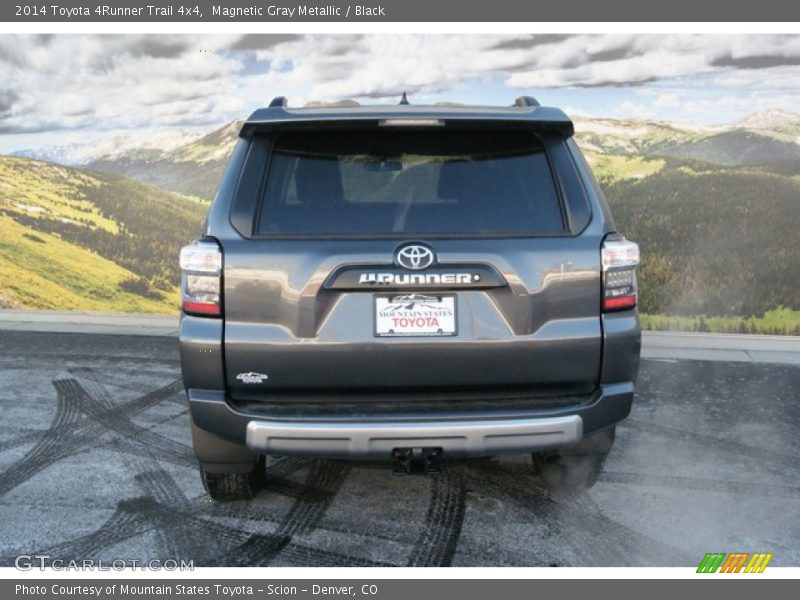 Magnetic Gray Metallic / Black 2014 Toyota 4Runner Trail 4x4