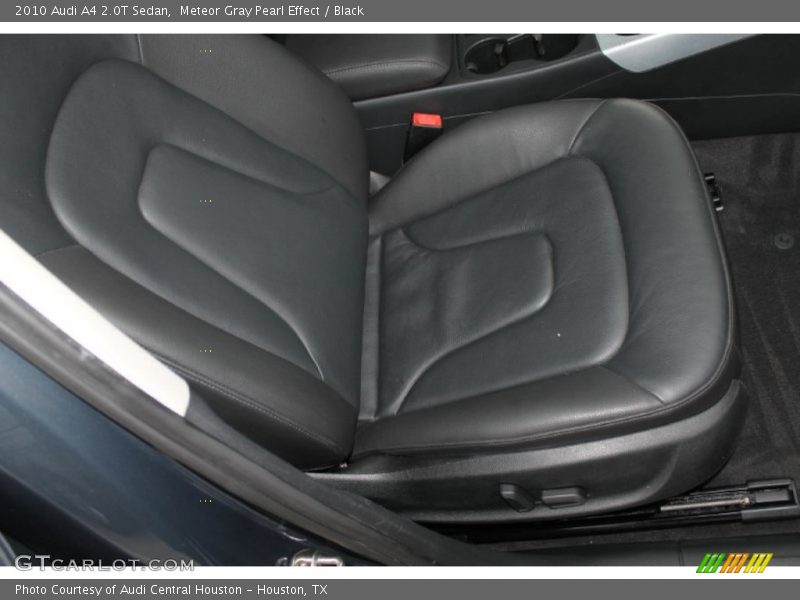 Meteor Gray Pearl Effect / Black 2010 Audi A4 2.0T Sedan