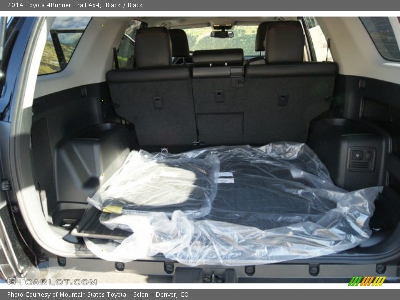 Black / Black 2014 Toyota 4Runner Trail 4x4