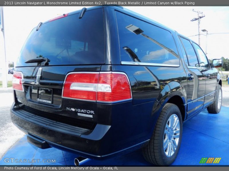 Tuxedo Black Metallic / Limited Canyon w/Black Piping 2013 Lincoln Navigator L Monochrome Limited Edition 4x2